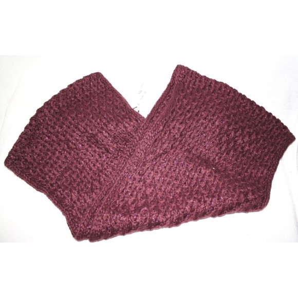 BCB Generation Infinity Scarf with Tucked Switch Loop Burgundy - Picture 2 of 2